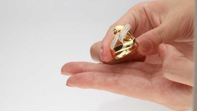 Gin & Grace 18K Yellow Gold Natural Diamond Ring for women | Ethically, authentically & organically sourced Round-cut Diamonds hand-crafted jewelry for her | Diamond Ring for women.