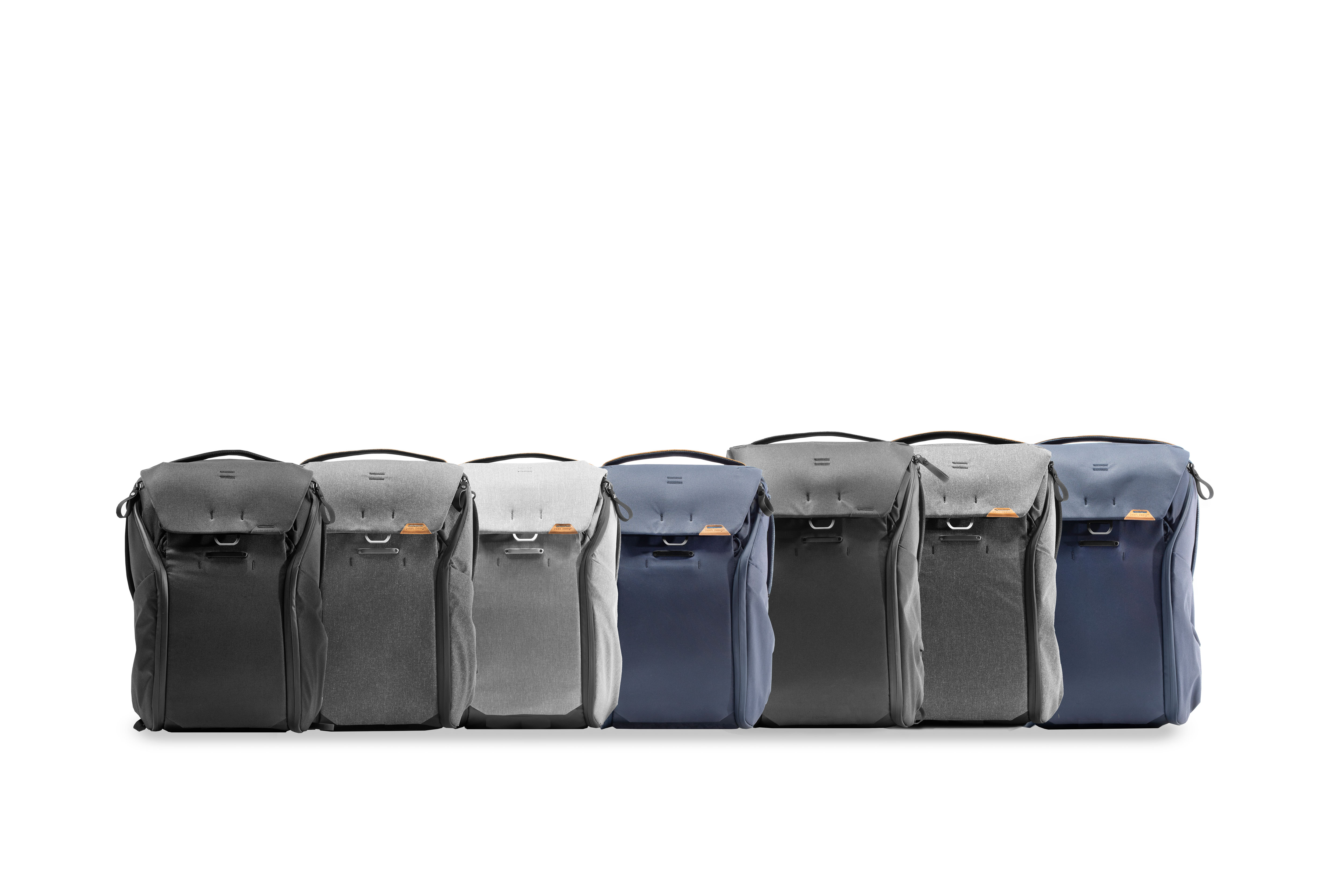 Peak Design Everyday Backpack V2 30L Black, Camera Bag, Laptop Backpack with Tablet Sleeves (BEDB-30-BK-2)