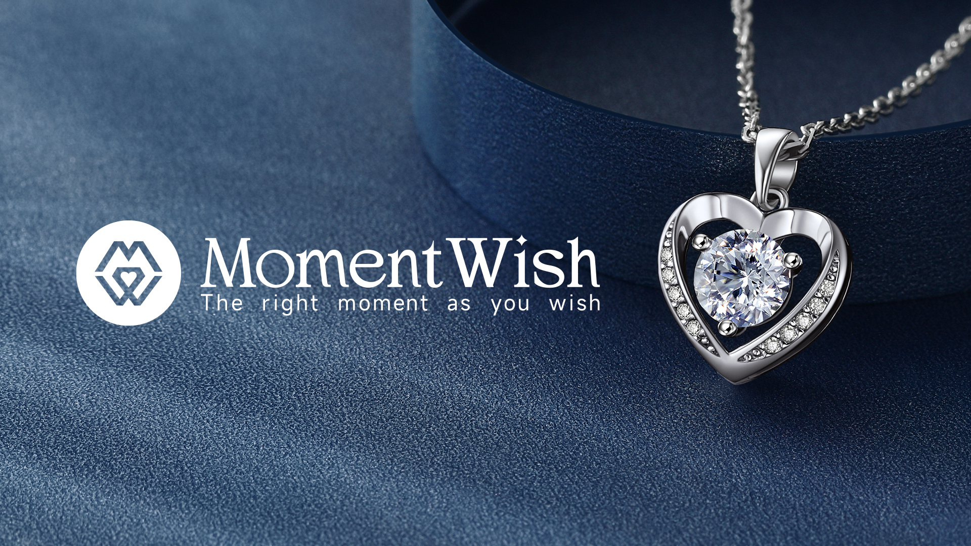 MomentWish Heart Necklaces for Women, 1 Carat Moissanite Pendant Necklace, D Color VVS1 Simulated Diamond 925 Sterling Silver Heart Pendant Necklace