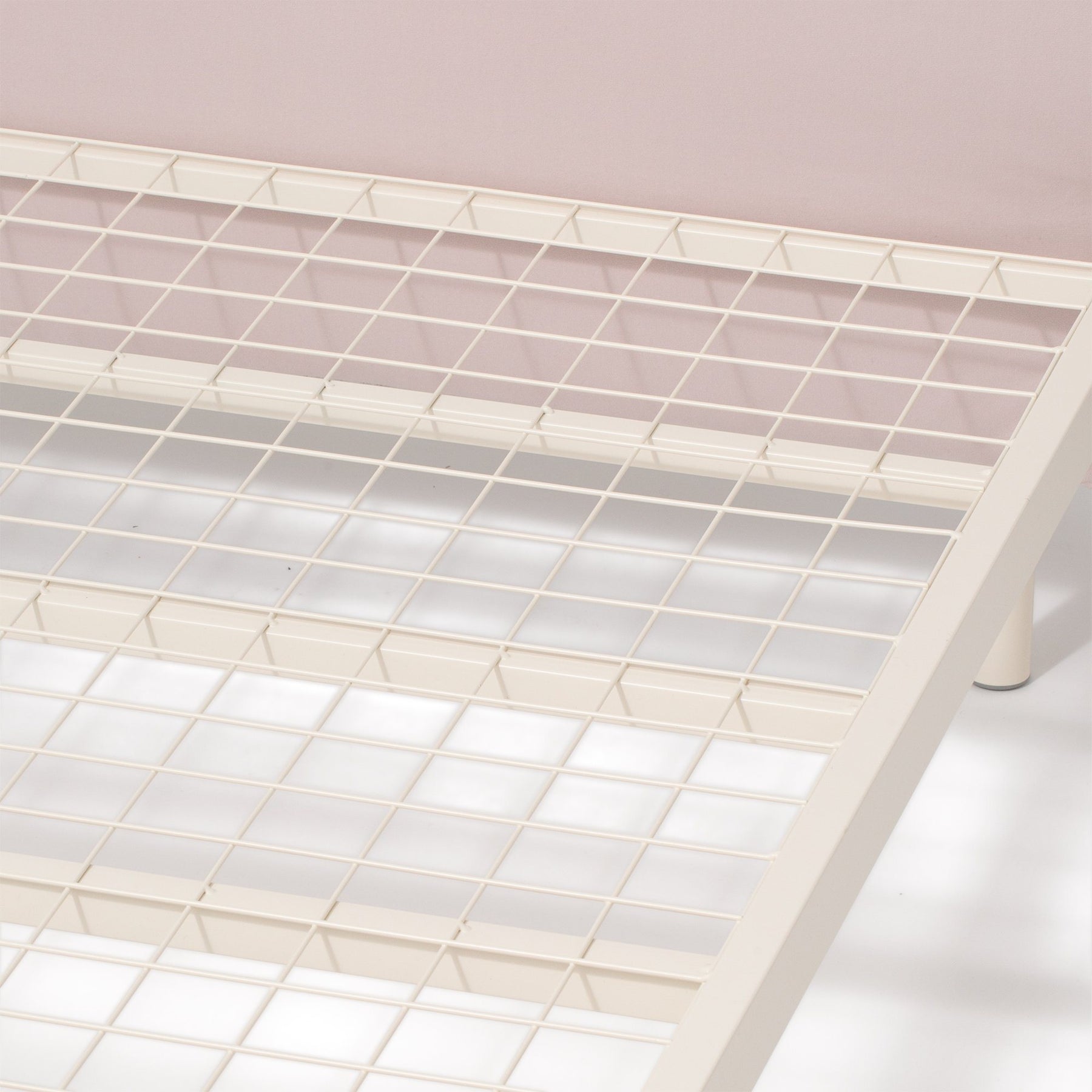 Minuit Bed Single Pink (W1090 × D2090 × H980)